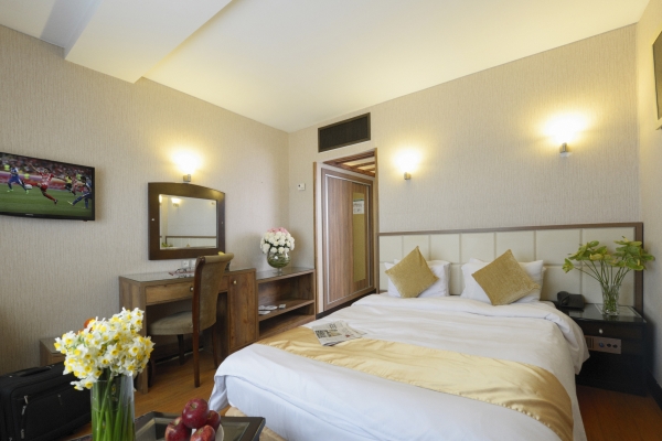 Ferdowsi International Grand (Hotel-e Bozorg-e Ferdowsi) (Teheran)